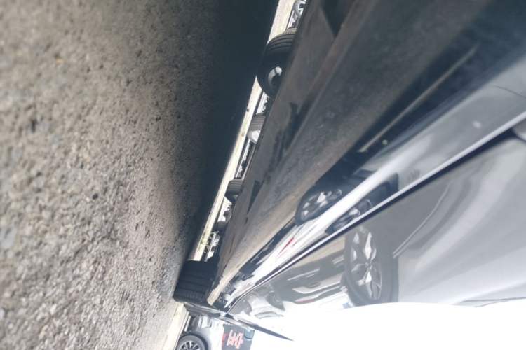 Used Leapmotor B01 2025 650 Enjoyment Edition Left Side Sill