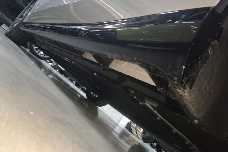Used Leapmotor B01 2025 650 LiDAR Edition Left Side Sill