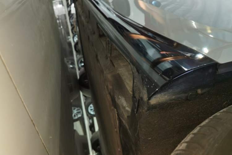 Used Leapmotor B01 2025 650 Enjoyment Edition Left Side Sill
