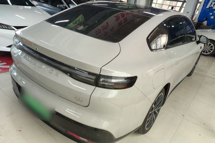 Used Leapmotor B01 2025 650 LiDAR Edition Rear Right 45 Deg