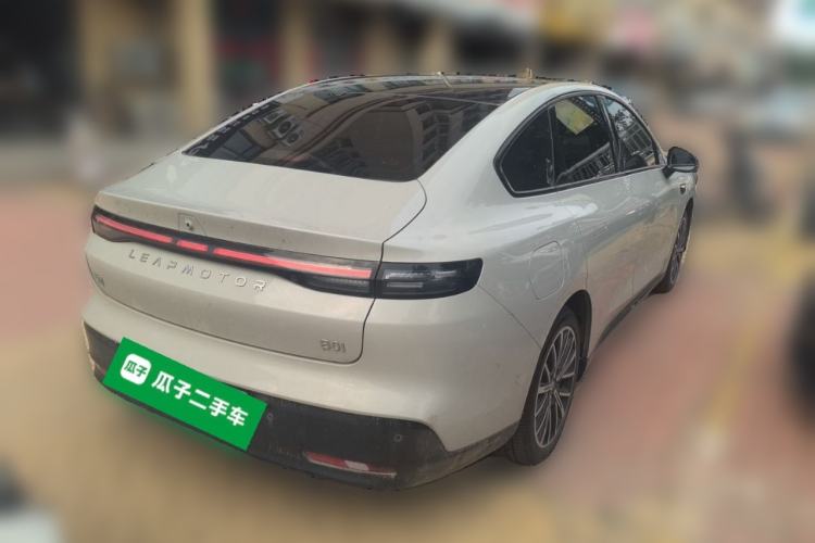 Used Leapmotor B01 2025 650 LiDAR Edition Rear Right 45 Deg