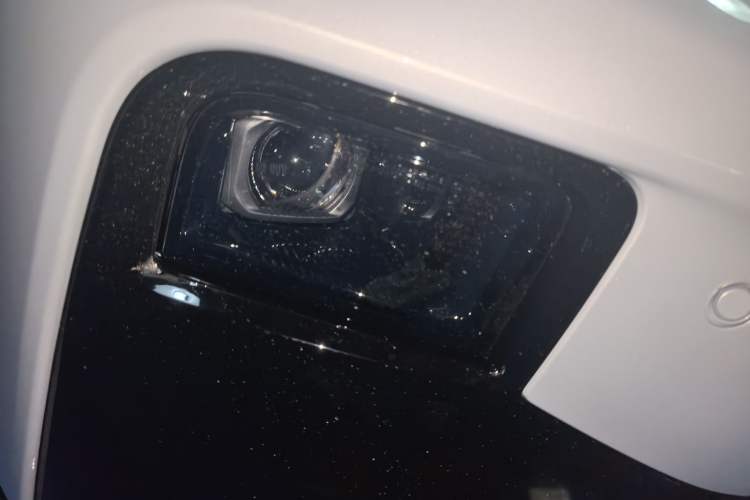 Used Leapmotor B01 2025 650 Enjoyment Edition Right Front Headlight