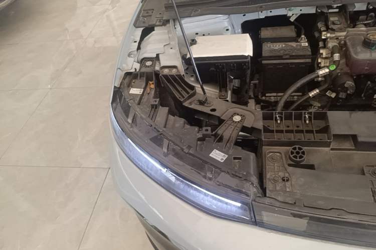 Used Leapmotor B01 2025 650 Enjoyment Edition Right Front Headlight