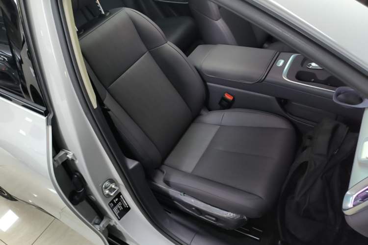 Used Leapmotor B01 2025 650 Enjoyment Edition Right Front Seat