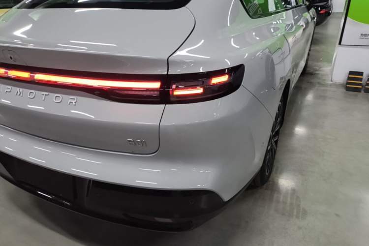 Used Leapmotor B01 2025 650 LiDAR Edition Right Rear Taillight