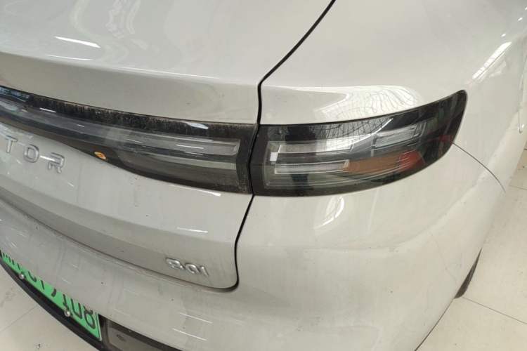 Used Leapmotor B01 2025 650 LiDAR Edition Right Rear Taillight