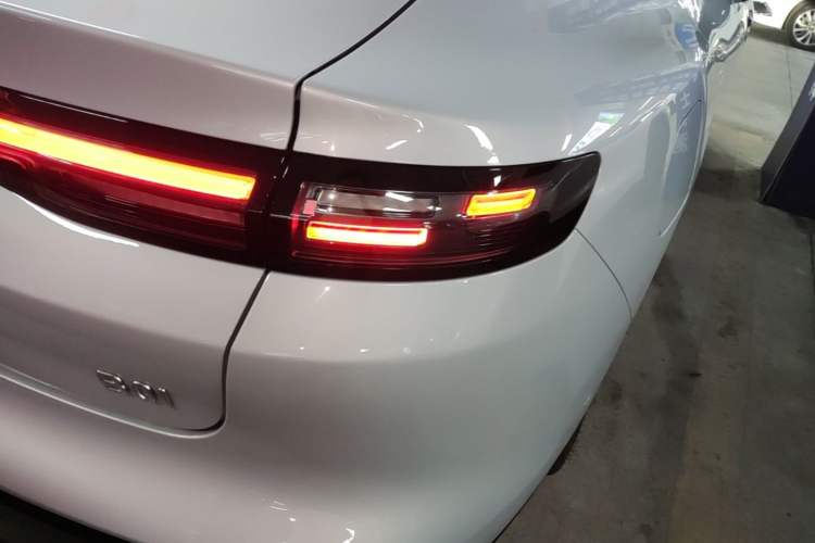 Used Leapmotor B01 2025 650 Enjoyment Edition Right Rear Taillight