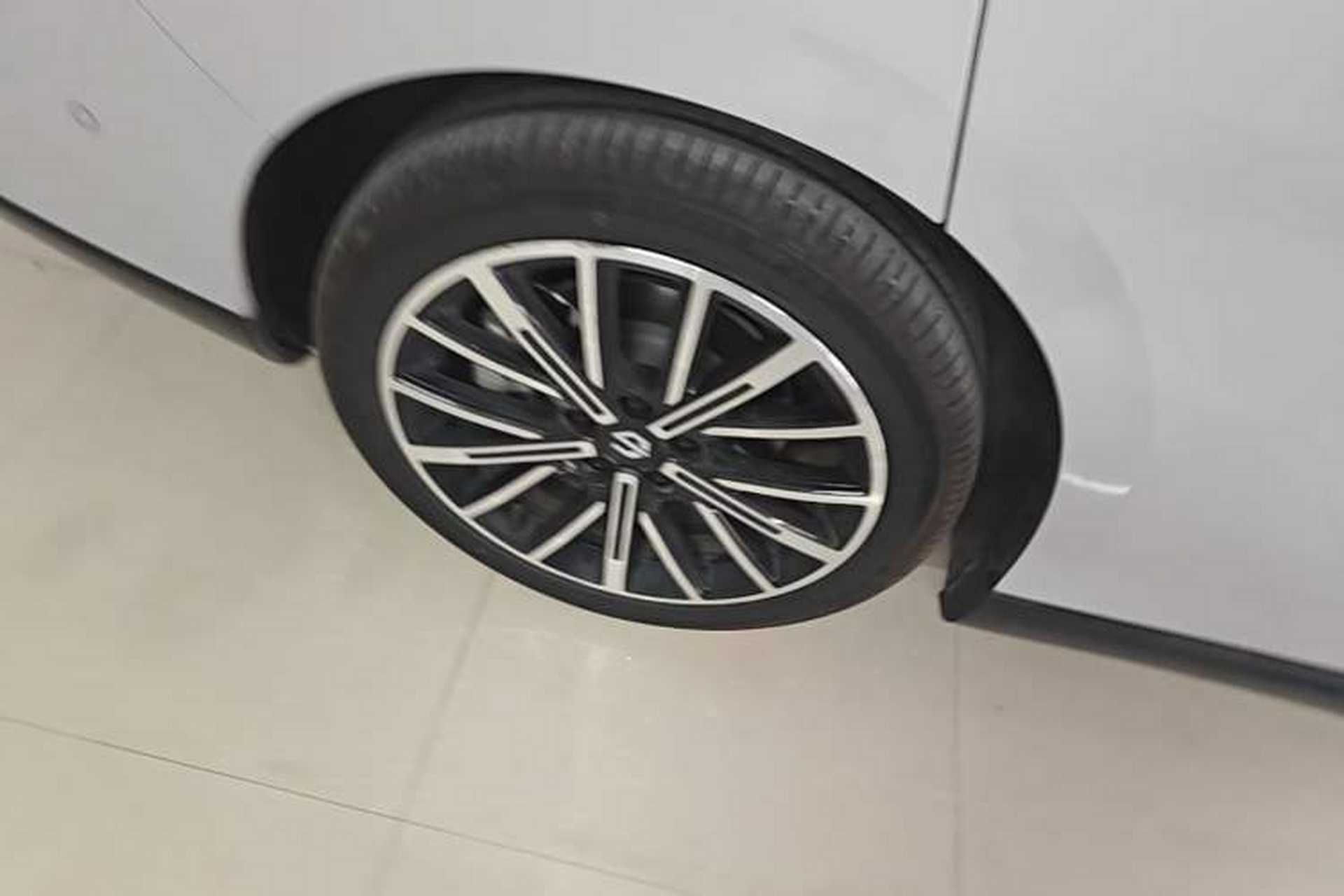 Used Leapmotor B01 2025 650 Enjoyment Edition Right Rear Wheel Hub