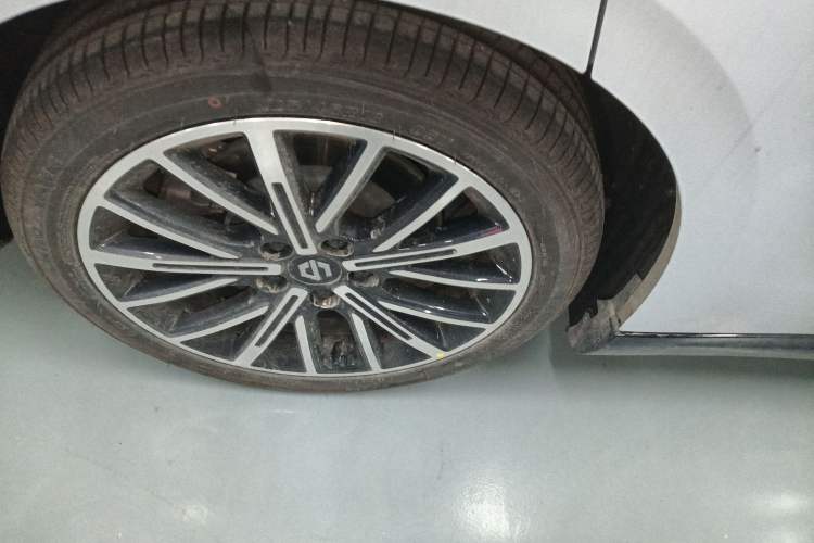 Used Leapmotor B01 2025 550 Enjoyment Edition Right Rear Wheel Hub