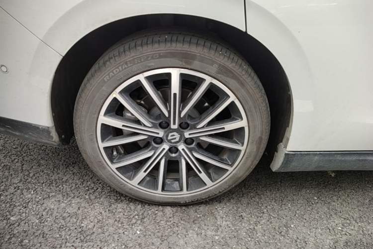 Used Leapmotor B01 2025 650 Enjoyment Edition Right Rear Wheel Hub