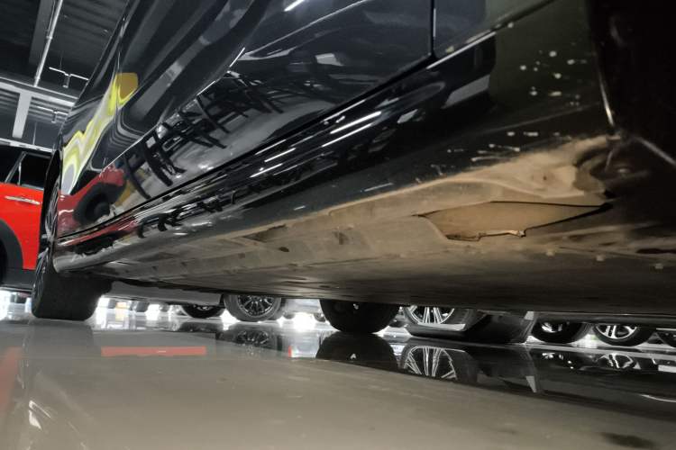 Used Leapmotor B01 2025 650 LiDAR Edition Right Side Sill