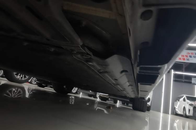 Used Leapmotor B01 2025 650 Enjoyment Edition Right Side Sill