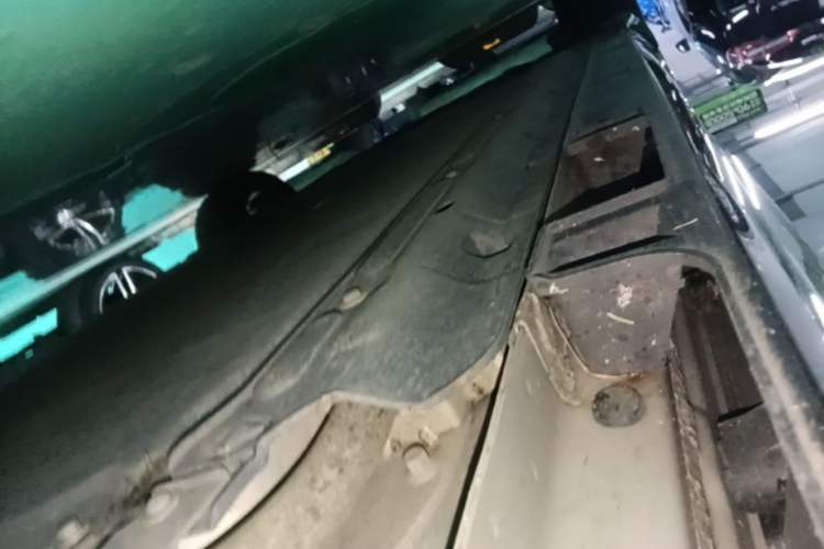 Used Leapmotor B01 2025 650 Enjoyment Edition Right Side Sill