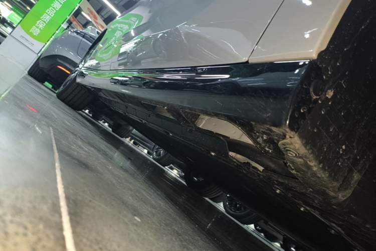 Used Leapmotor B01 2025 650 LiDAR Edition Right Side Sill
