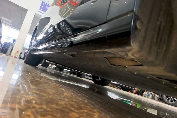 Used Leapmotor B01 2025 650 LiDAR Edition Right Side Sill
