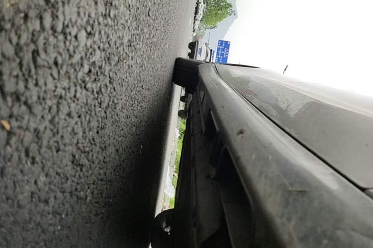 Used Leapmotor B01 2025 650 Enjoyment Edition Right Side Sill