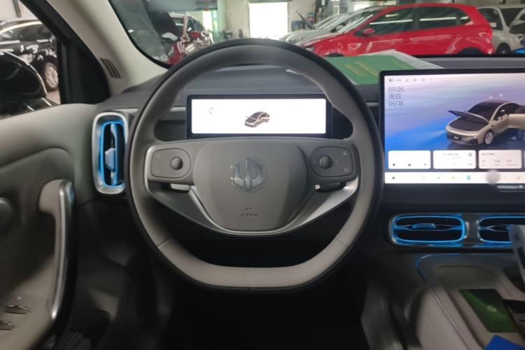Used Leapmotor B01 2025 650 Enjoyment Edition Steering Wheel
