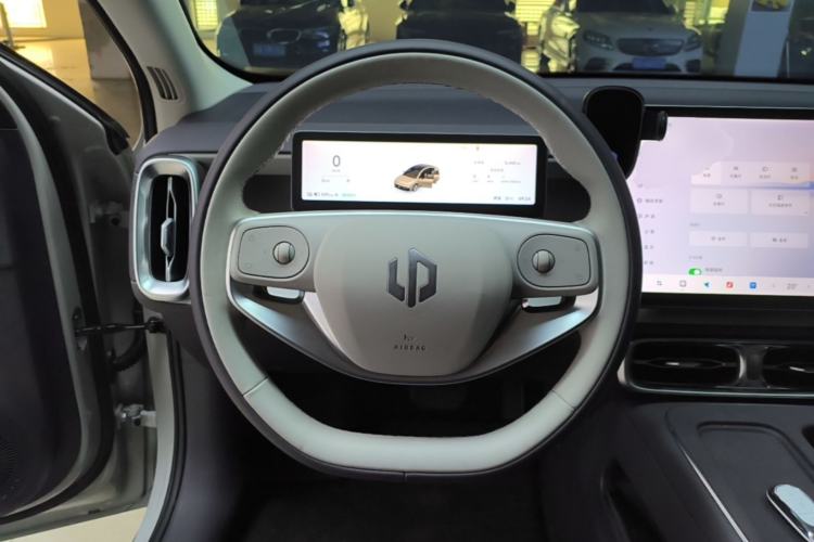 Used Leapmotor B01 2025 650 Enjoyment Edition Steering Wheel