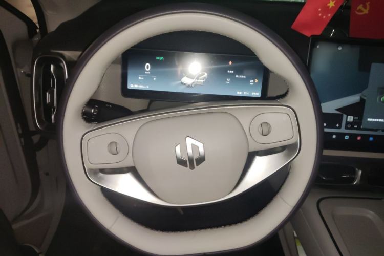 Used Leapmotor B01 2025 650 LiDAR Edition Steering Wheel