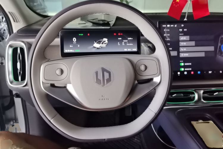 Used Leapmotor B01 2025 650 Enjoyment Edition Steering Wheel