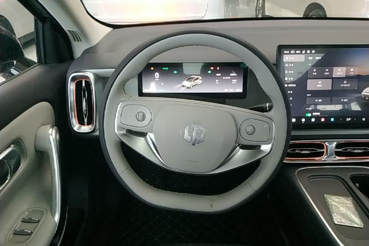 Used Leapmotor B01 2025 650 Enjoyment Edition Steering Wheel