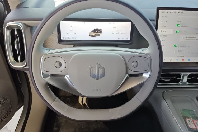 Used Leapmotor B01 2025 650 Enjoyment Edition Steering Wheel