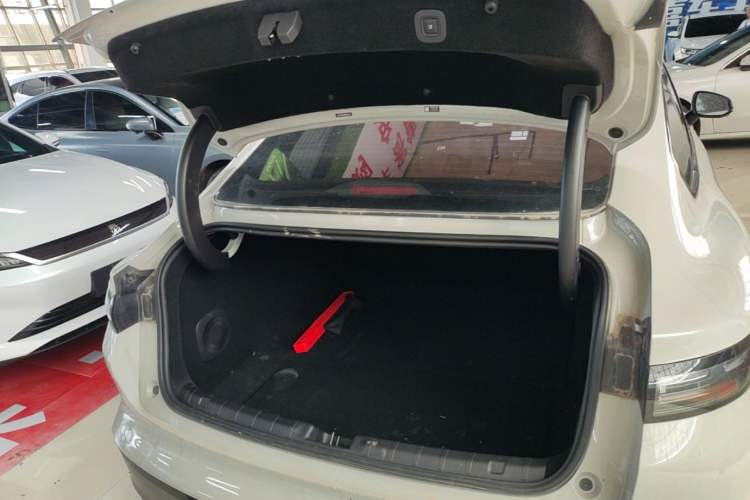 Used Leapmotor B01 2025 650 LiDAR Edition Trunk