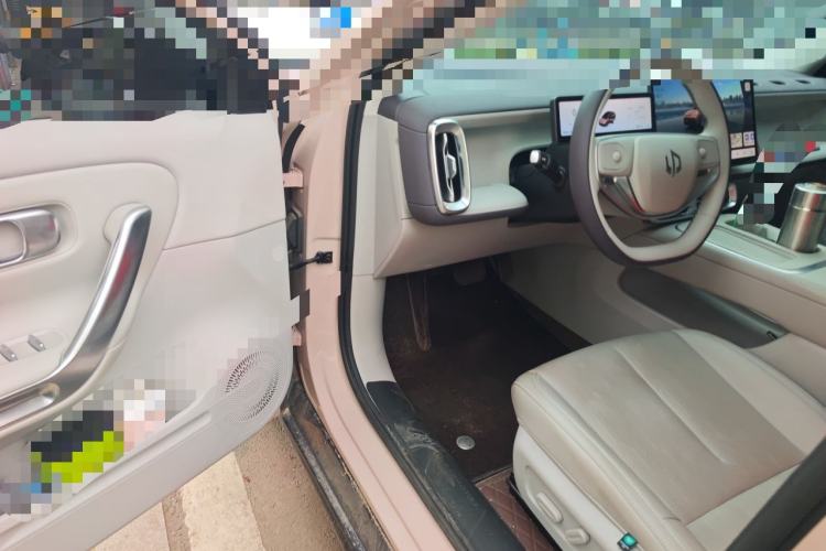 Used Leapmotor B01 2025 650 LiDAR Edition Driver Seat