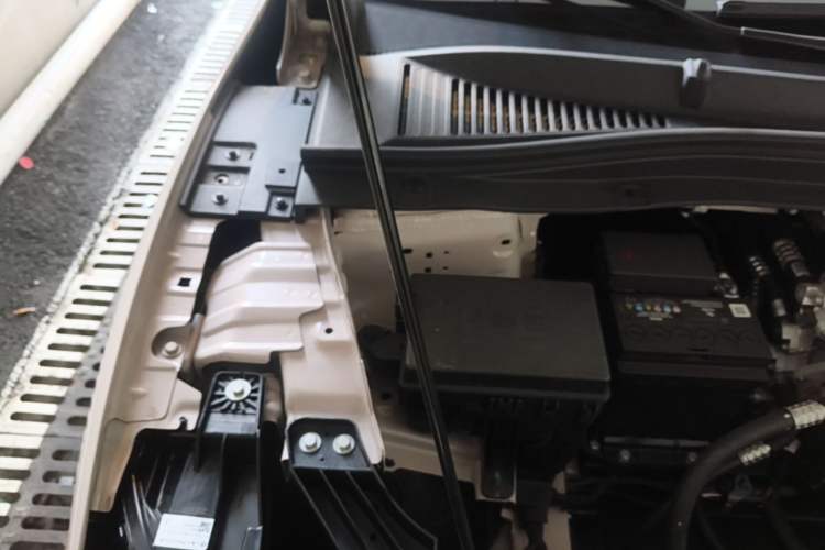 Used Leapmotor B01 2025 550 LiDAR Edition Engine Bay Right