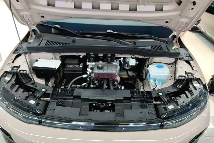 Used Leapmotor B01 2025 550 LiDAR Edition Engine Bay