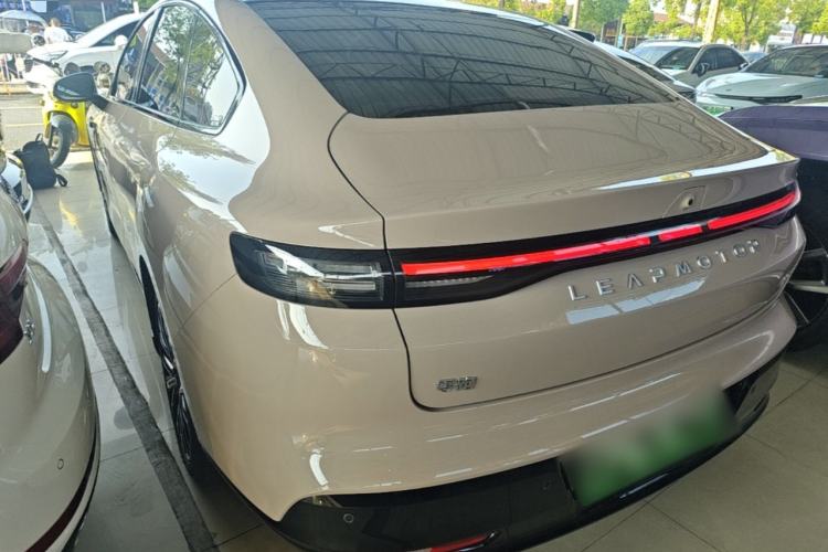 Used Leapmotor B01 2025 650 Enjoyment Edition Exterior 2