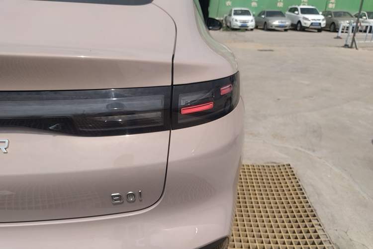 Used Leapmotor B01 2025 430 Comfort Edition Exterior 3