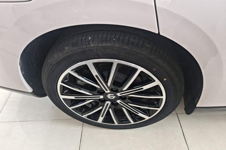 Used Leapmotor B01 2025 650 Enjoyment Edition Exterior 5