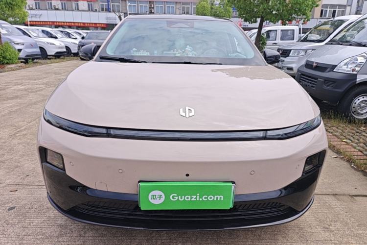 Used Leapmotor B01 2025 650 Enjoyment Edition Front