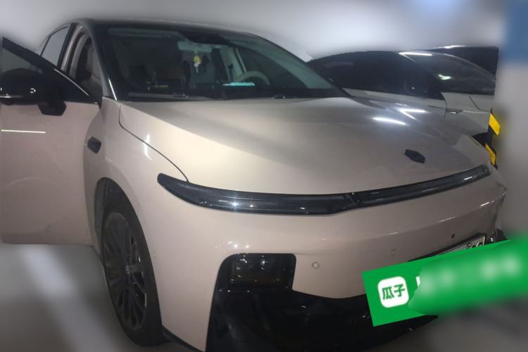 Used Leapmotor B01 2025 650 Enjoyment Edition Front Right 45 Deg