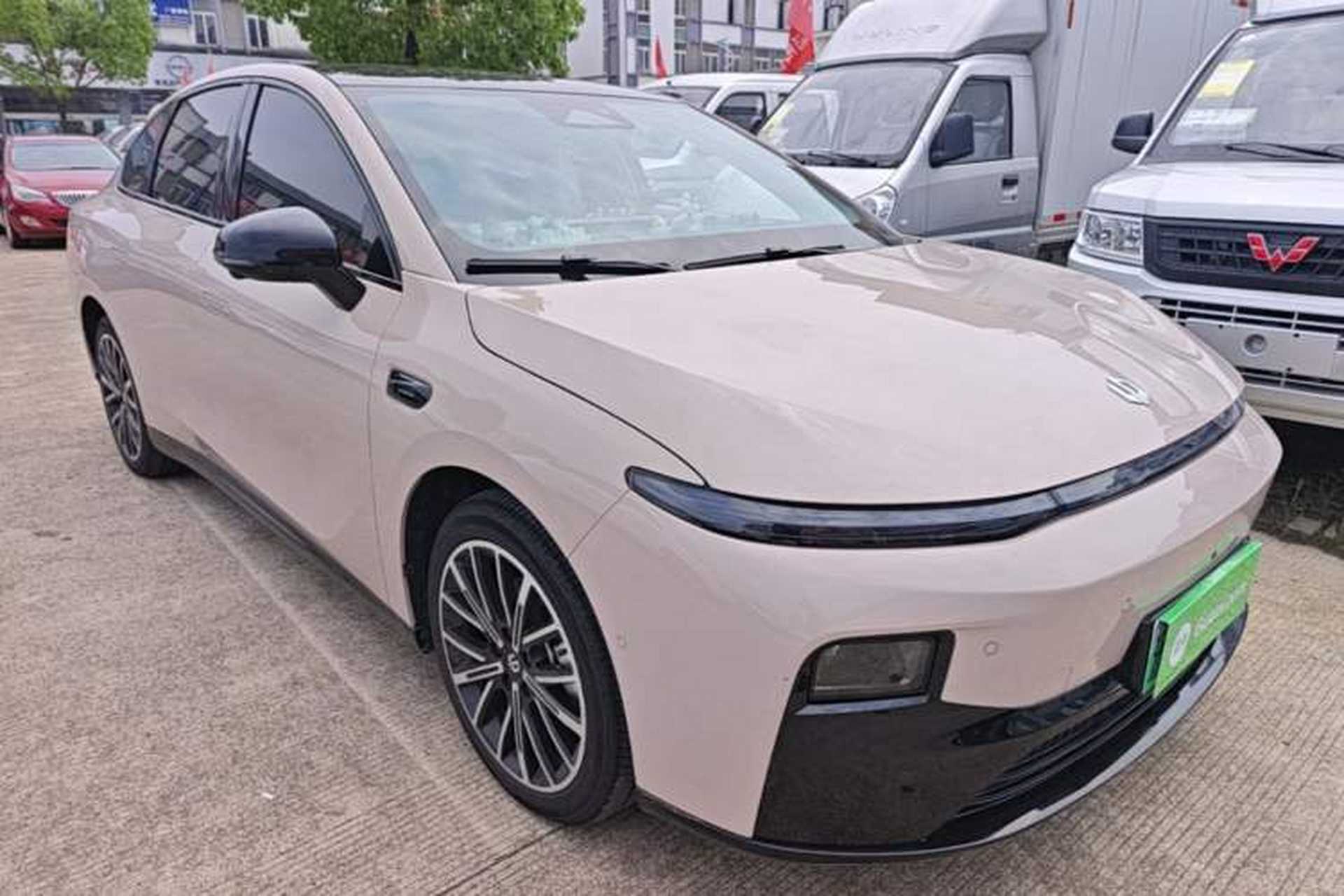 Used Leapmotor B01 2025 650 Enjoyment Edition Front Right 45 Deg