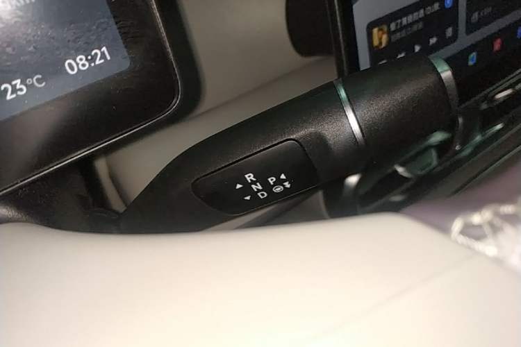 Used Leapmotor B01 2025 650 Enjoyment Edition Gear Lever