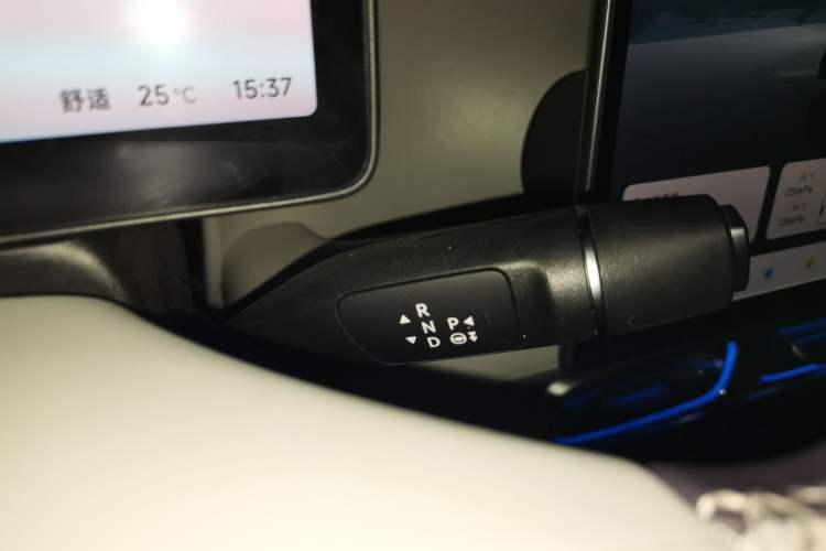 Used Leapmotor B01 2025 650 Enjoyment Edition Gear Lever
