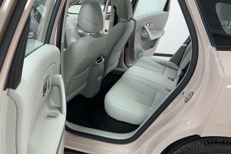 Used Leapmotor B01 2025 550 LiDAR Edition Interior 2
