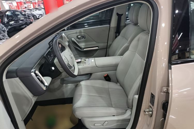 Used Leapmotor B01 2025 650 LiDAR Edition Left Front Seat
