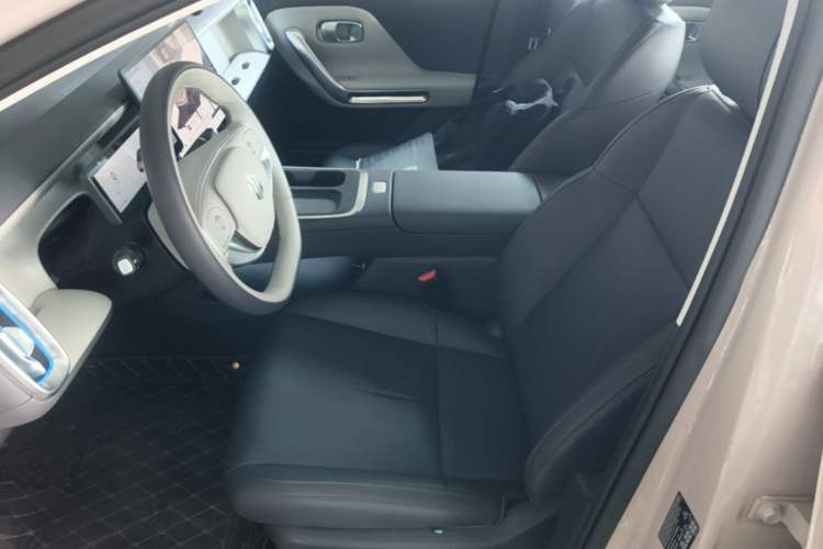 Used Leapmotor B01 2025 550 LiDAR Edition Left Front Seat