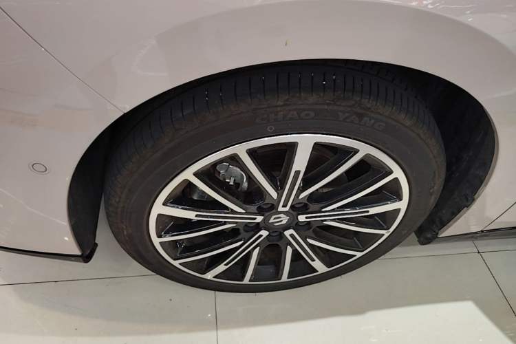 Used Leapmotor B01 2025 550 Enjoyment Edition Left Front Wheel Hub