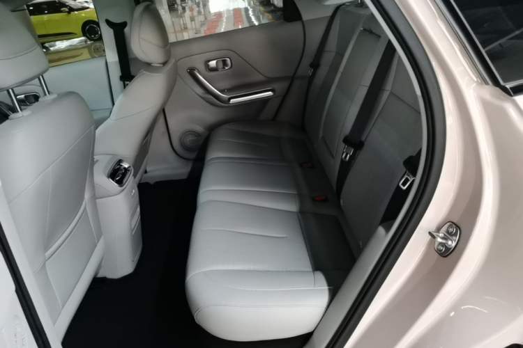 Used Leapmotor B01 2025 650 LiDAR Edition Left Rear Seat