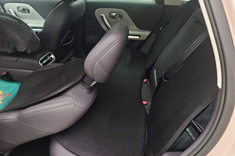 Used Leapmotor B01 2025 650 LiDAR Edition Left Rear Seat