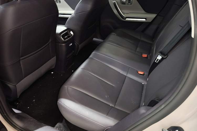 Used Leapmotor B01 2025 550 Enjoyment Edition Left Rear Seat