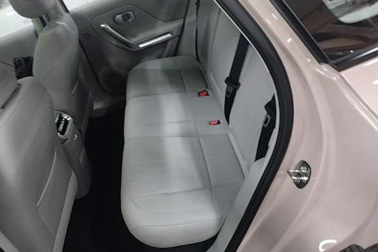 Used Leapmotor B01 2025 650 Enjoyment Edition Left Rear Seat