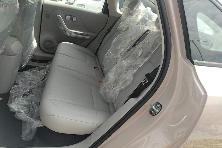 Used Leapmotor B01 2025 430 Comfort Edition Left Rear Seat