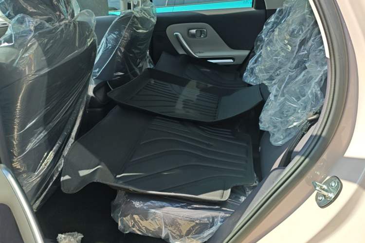 Used Leapmotor B01 2025 430 Comfort Edition Left Rear Seat