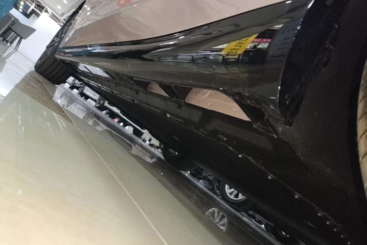 Used Leapmotor B01 2025 650 LiDAR Edition Left Side Sill