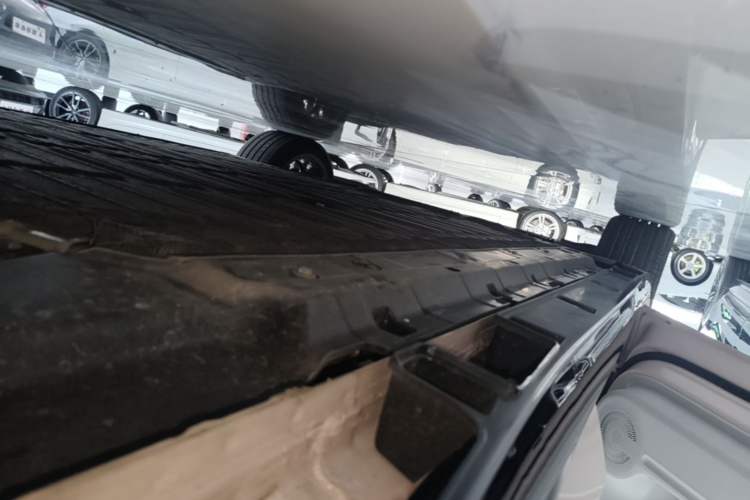 Used Leapmotor B01 2025 550 Enjoyment Edition Left Side Sill